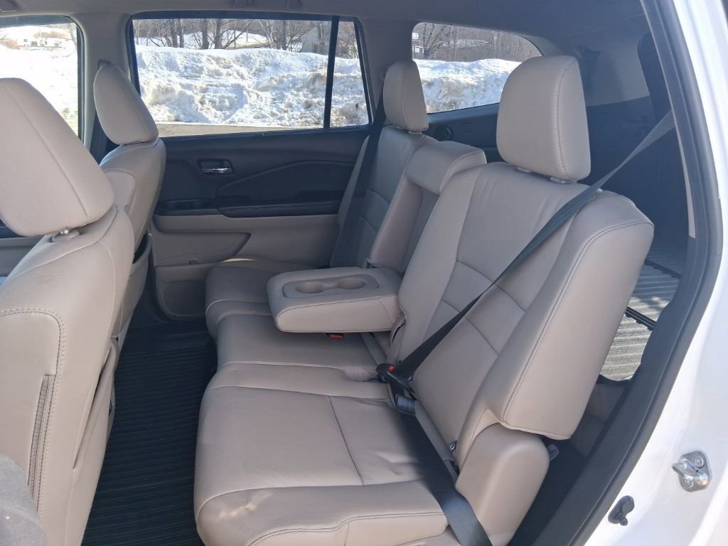Used 2019 Honda Pilot EX-L image 11
