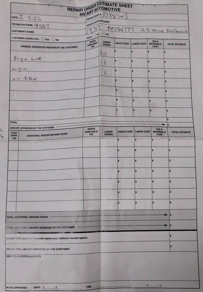 Used 2025 Chevrolet TrailBlazer LT image 12