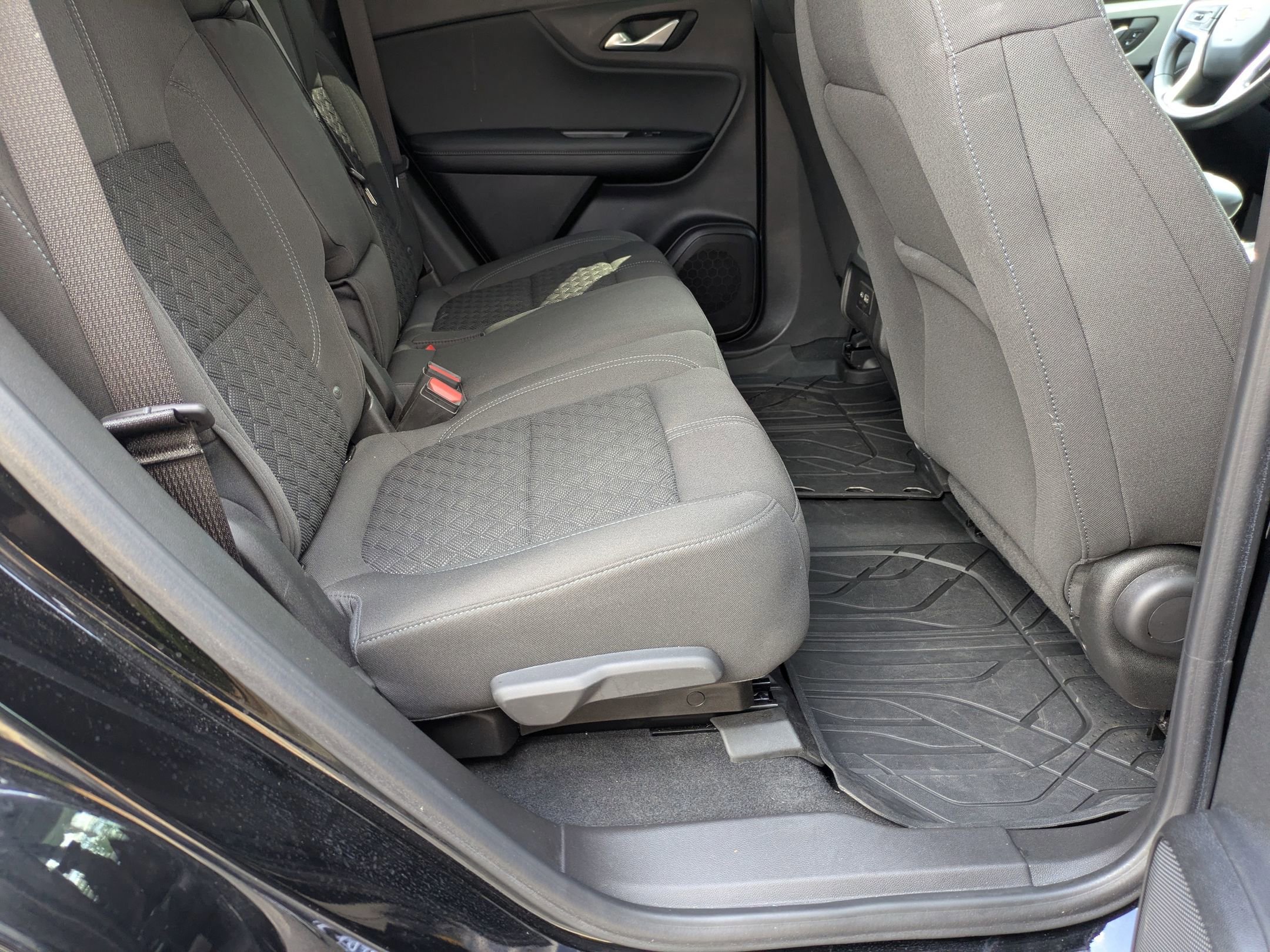 Used 2022 Chevrolet Blazer LT image 34