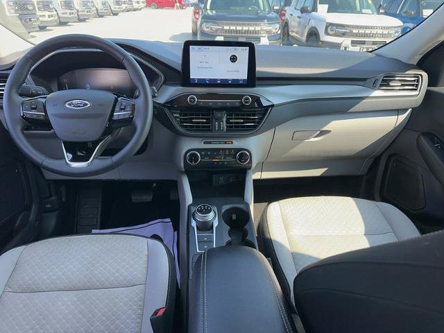 Certified 2023 Ford Escape Active w/ Cold Weather Package FWD image 12