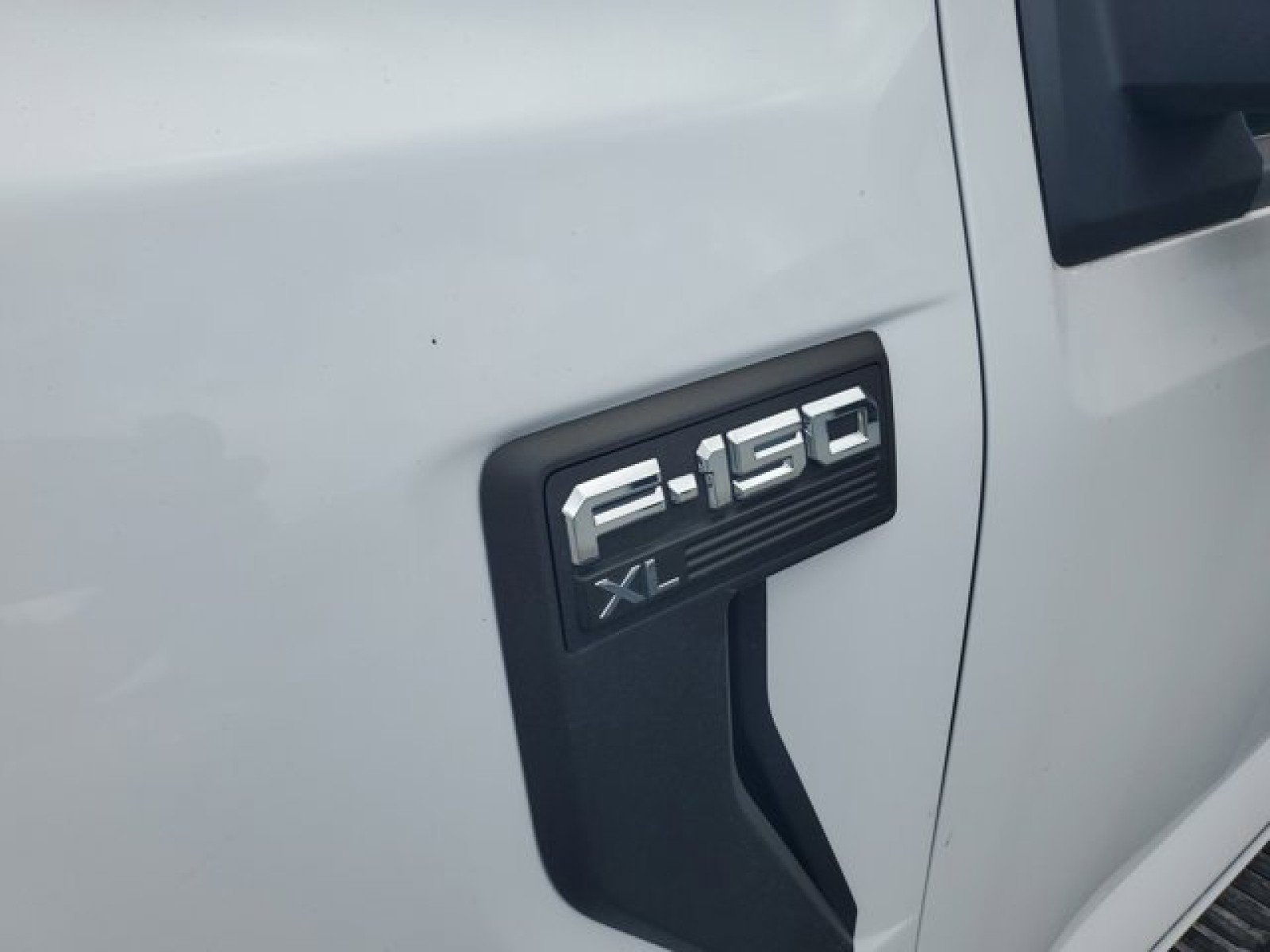Certified 2021 Ford F150 XL RWD image 3