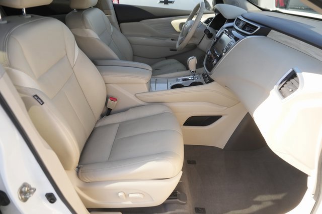 Used 2017 Nissan Murano Platinum w/ Platinum Technology Package image 19