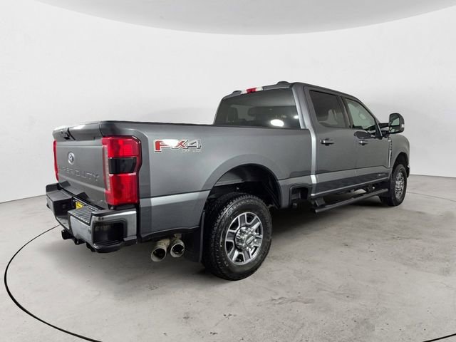 Certified 2025 Ford F350 Lariat w/ FX4 Off-Road Package image 4