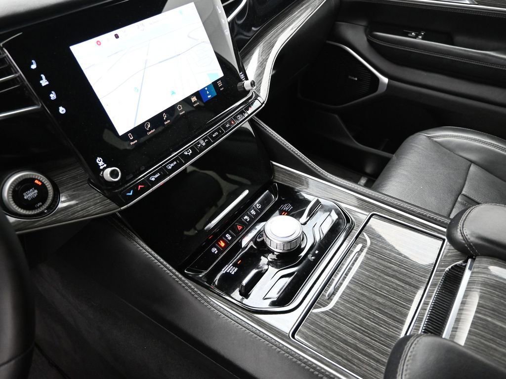 Used 2022 Jeep Wagoneer Series III w/ Premium Group I image 52