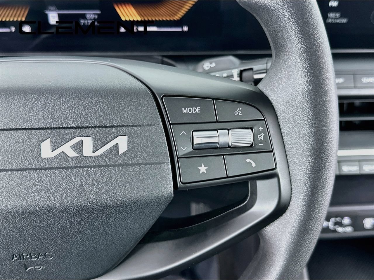 Used 2026 Kia K4 FWD image 17