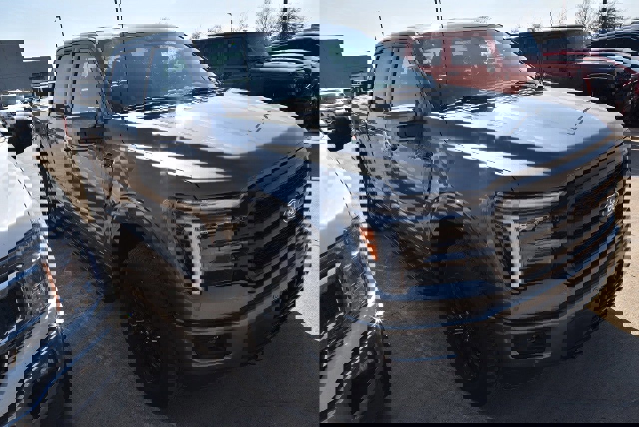 Certified 2025 Ford F150 Lariat w/ Equipment Group 501A Mid image 8