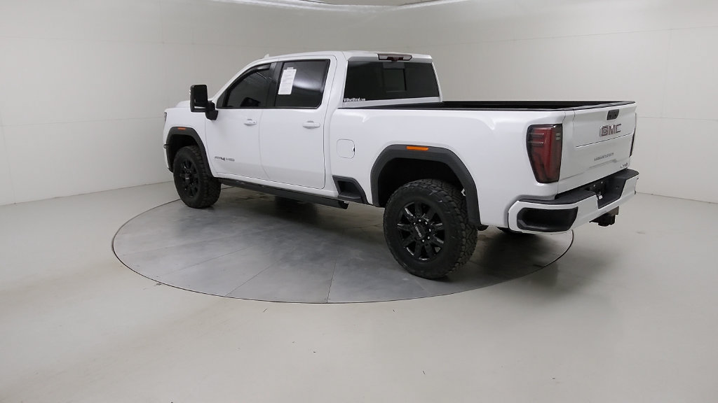 Used 2024 GMC Sierra 3500 AT4 w/ AT4 Premium Plus Package AWD/4WD image 17