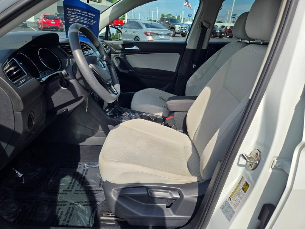 Used 2018 Volkswagen Tiguan S AWD/4WD image 21