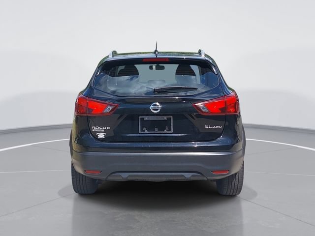 Used 2017 Nissan Rogue Sport SL AWD/4WD image 4