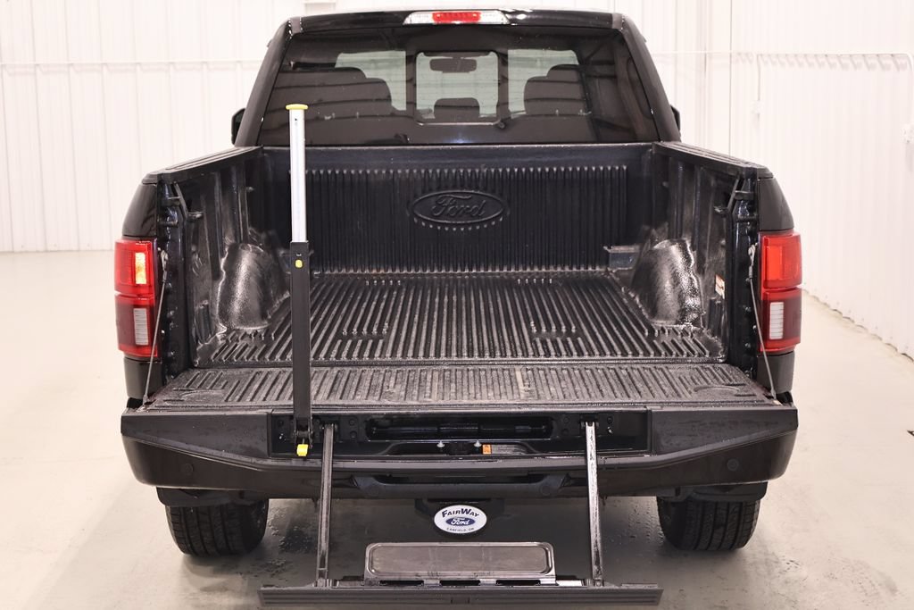 Certified 2018 Ford F150 Lariat w/ Equipment Group 502A Luxury AWD/4WD image 17