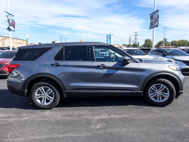 Certified 2023 Ford Explorer 4WD image 9
