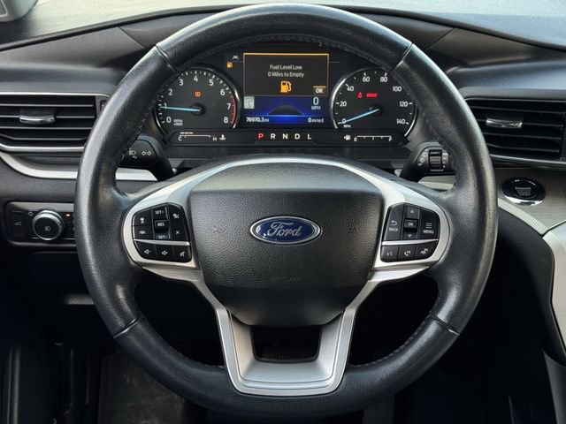 Certified 2022 Ford Explorer XLT w/ Equipment Group 202A image 11