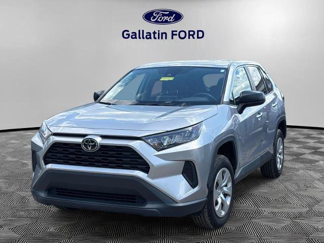 Used 2022 Toyota RAV4 LE FWD image 1