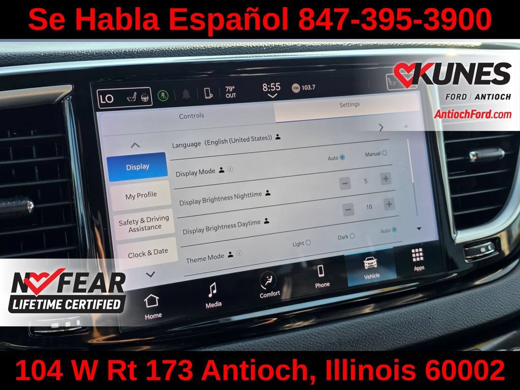 Used 2023 Chrysler Pacifica Touring-L FWD image 49