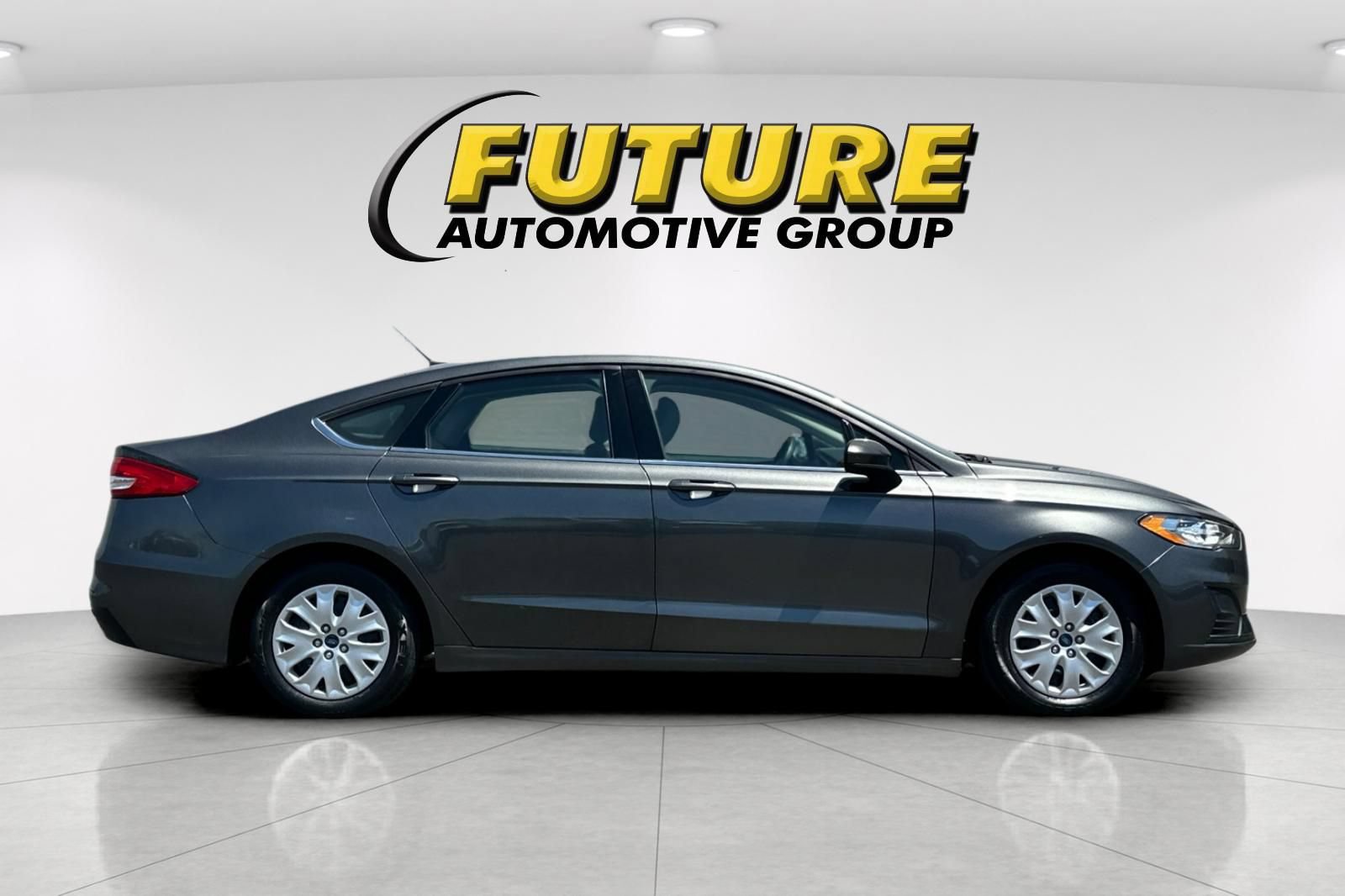 Certified 2019 Ford Fusion S FWD image 2