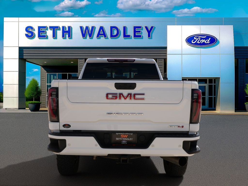 Used 2024 GMC Sierra 2500 AT4 w/ AT4 Premium Plus Package AWD/4WD image 4