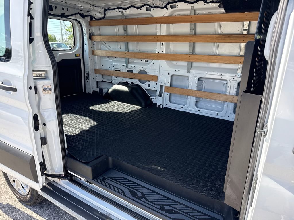 Certified 2024 Ford Transit 250 Low Roof w/ Exterior Upgrade Package RWD image 23