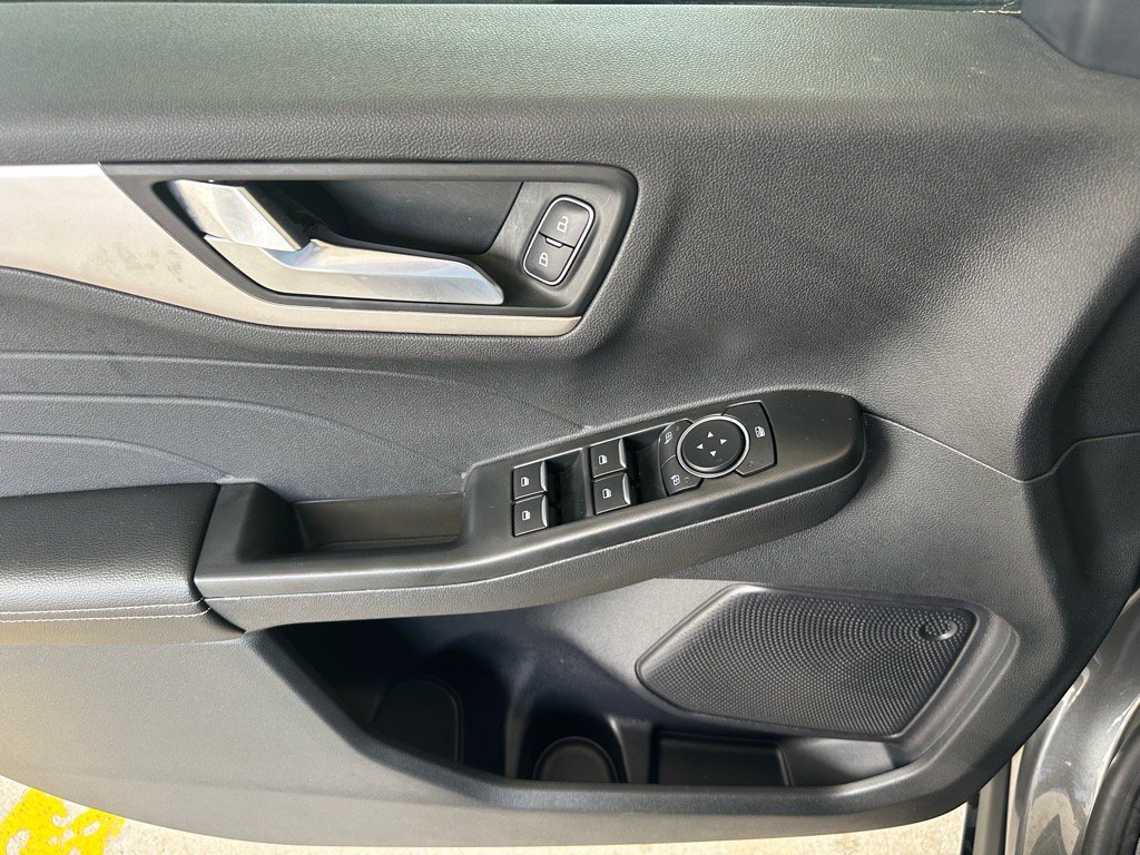 Certified 2022 Ford Escape SEL image 15