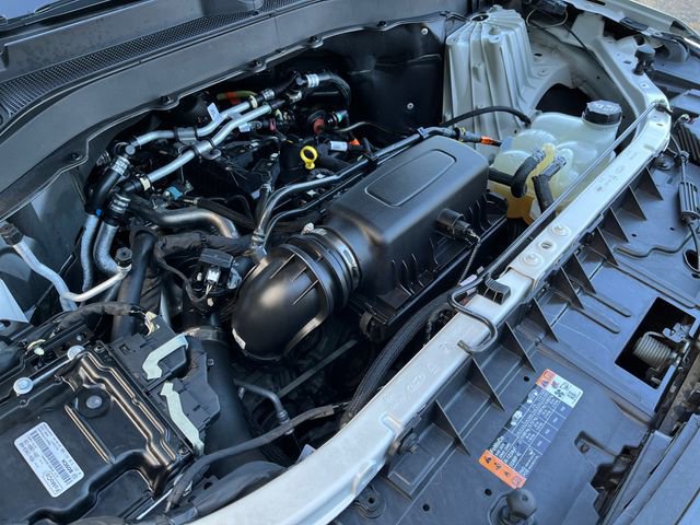 Certified 2022 Ford Explorer XLT w/ Equipment Group 202A image 22