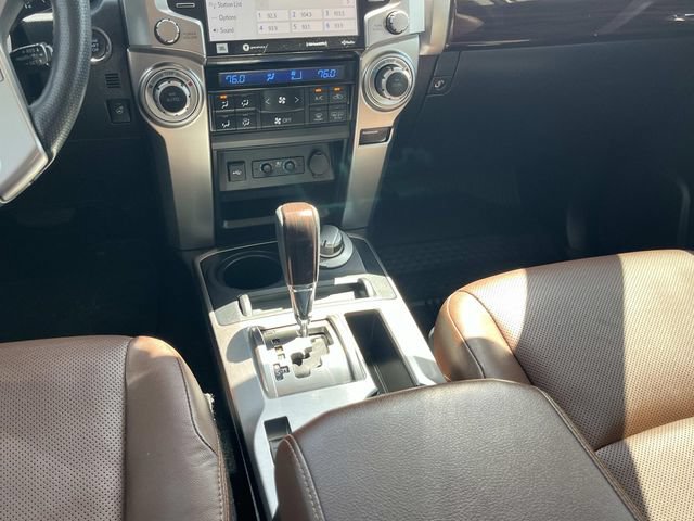 Used 2023 Toyota 4Runner Limited AWD/4WD image 18