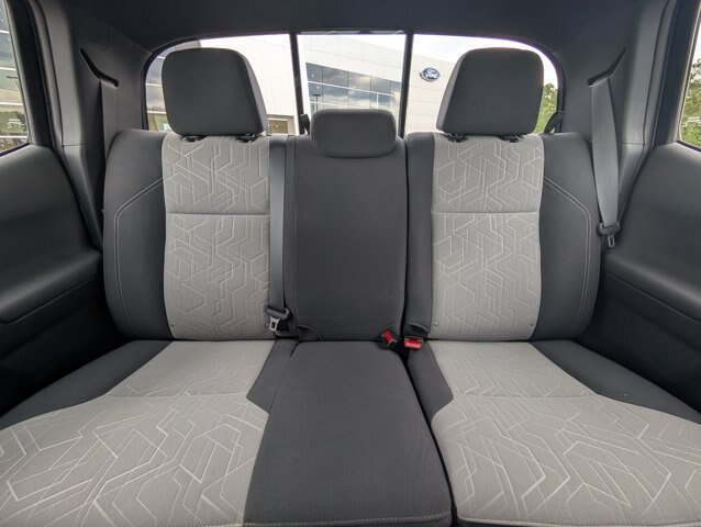 Used 2023 Toyota Tacoma TRD Off-Road w/ Technology Package AWD/4WD image 18