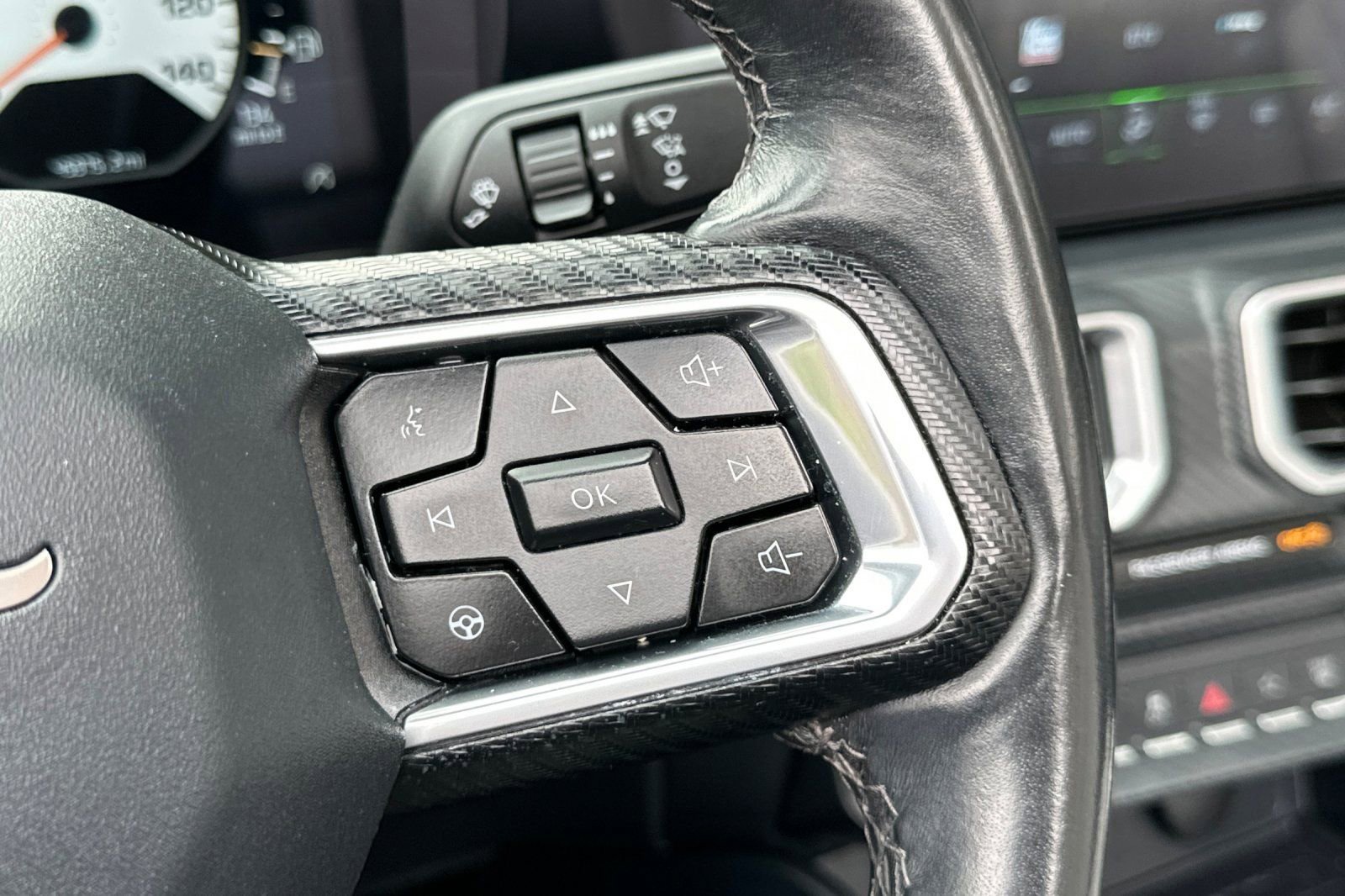 Certified 2024 Ford Mustang Premium RWD image 37