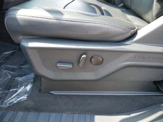 Certified 2025 Ford F250 Lariat AWD/4WD image 8