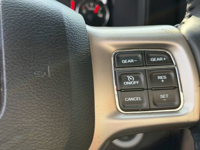 Used 2018 RAM 1500 Laramie w/ Convenience Group AWD/4WD image 26