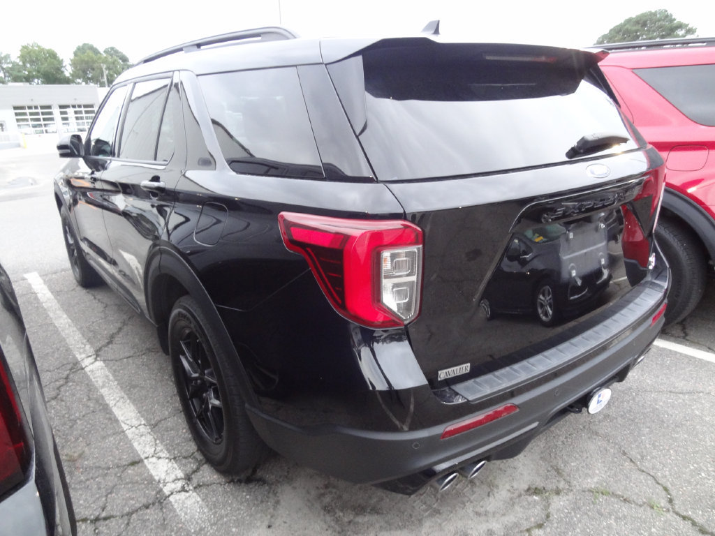 Certified 2023 Ford Explorer ST w/ Equipment Group 401A AWD/4WD image 4