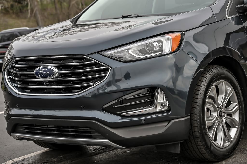 Certified 2024 Ford Edge Titanium AWD/4WD image 6