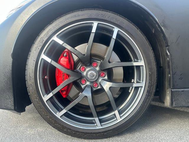 Used 2020 Nissan 370Z NISMO RWD image 15