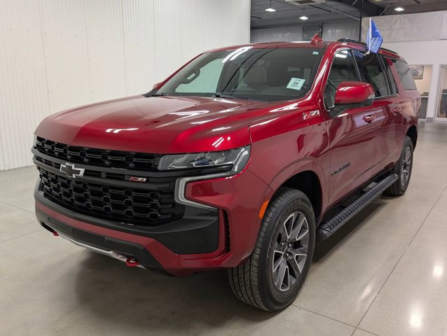 Used 2023 Chevrolet Suburban Z71 w/ Luxury Package image 5