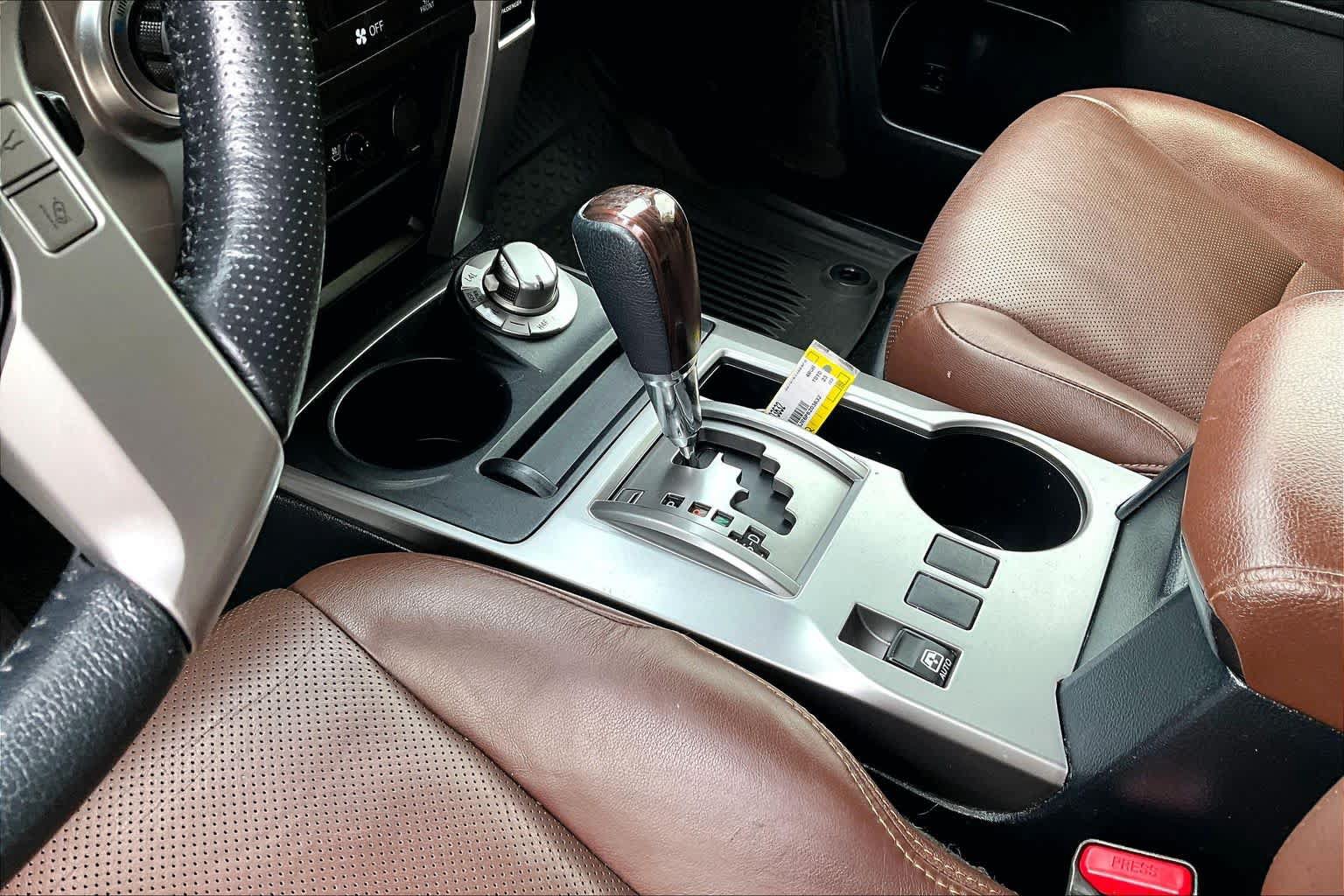 Used 2023 Toyota 4Runner Limited AWD/4WD image 17
