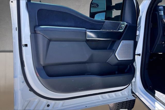 Certified 2025 Ford F250 Platinum w/ FX4 Off-Road Package AWD/4WD image 16