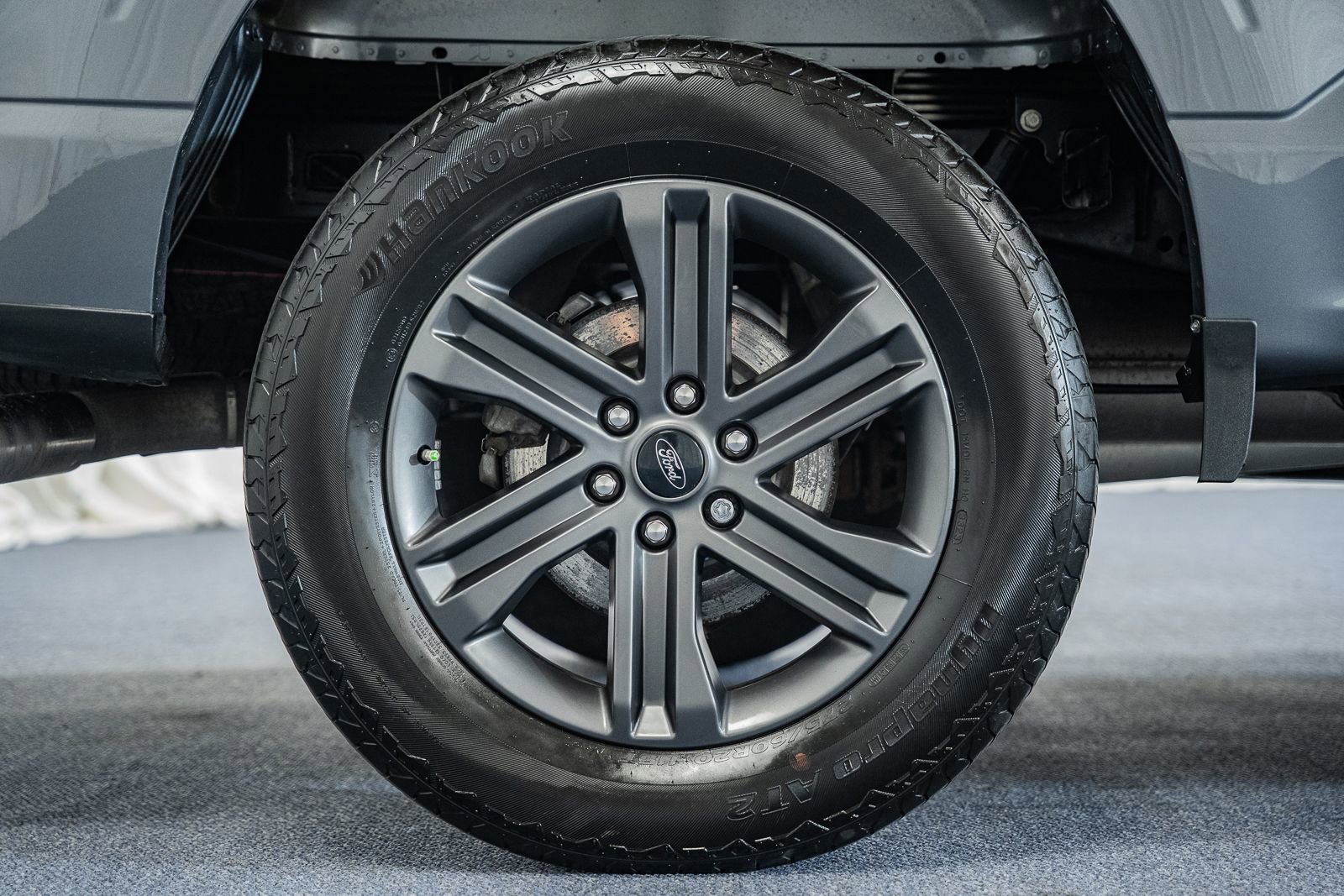 Certified 2023 Ford F150 Lariat w/ Equipment Group 502A High image 25