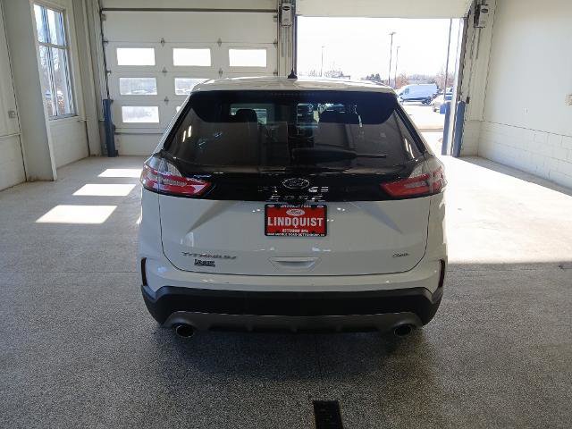 Certified 2023 Ford Edge Titanium image 4