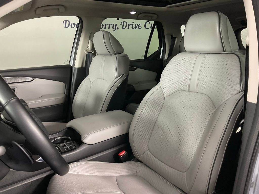 Used 2023 Honda Pilot Elite image 13