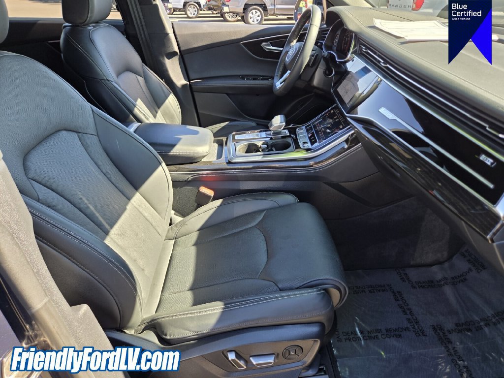 Used 2024 Audi Q8 Prestige AWD/4WD image 19