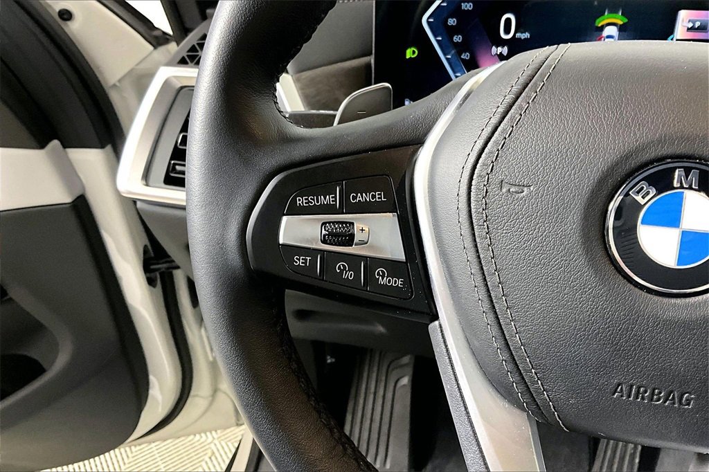 Used 2025 BMW X5 sDrive40i w/ Climate Comfort Package image 14