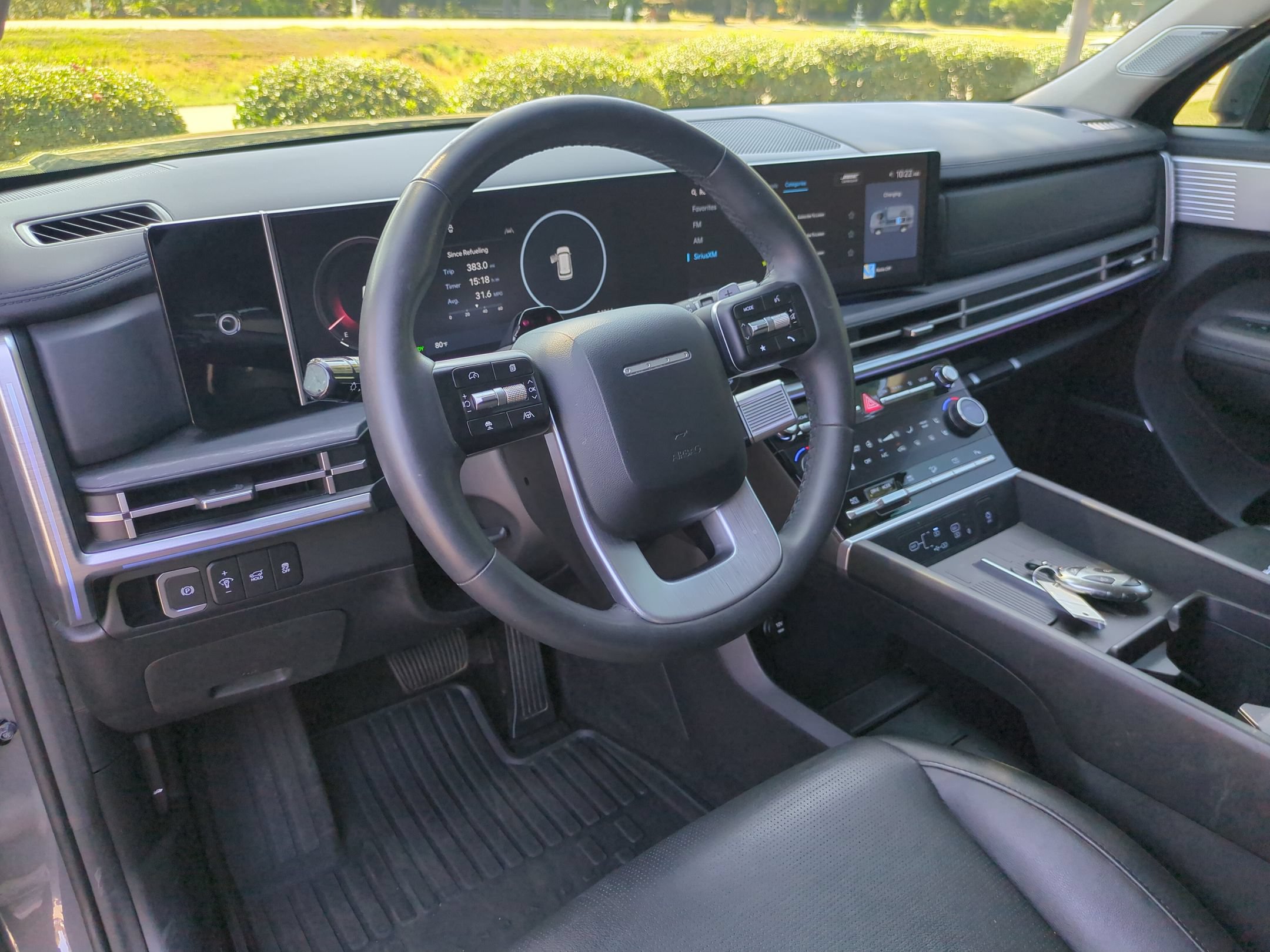 Used 2024 Hyundai Santa Fe Limited AWD/4WD image 15