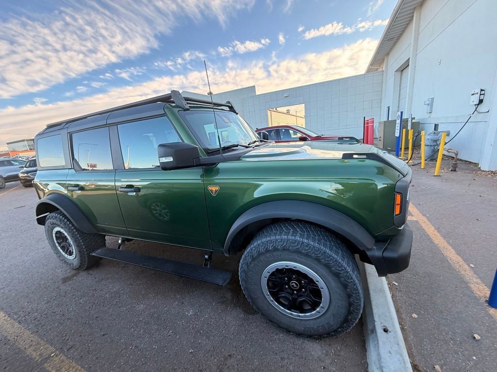 Certified 2023 Ford Bronco Badlands w/ Sasquatch Package image 2