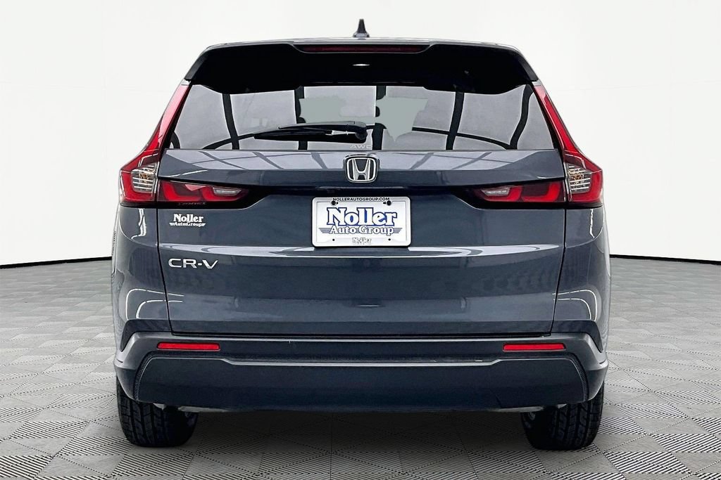 Used 2025 Honda CR-V EX image 4