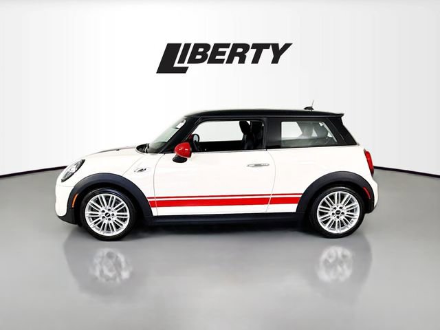 Used 2019 MINI Cooper S w/ Premium Package image 4