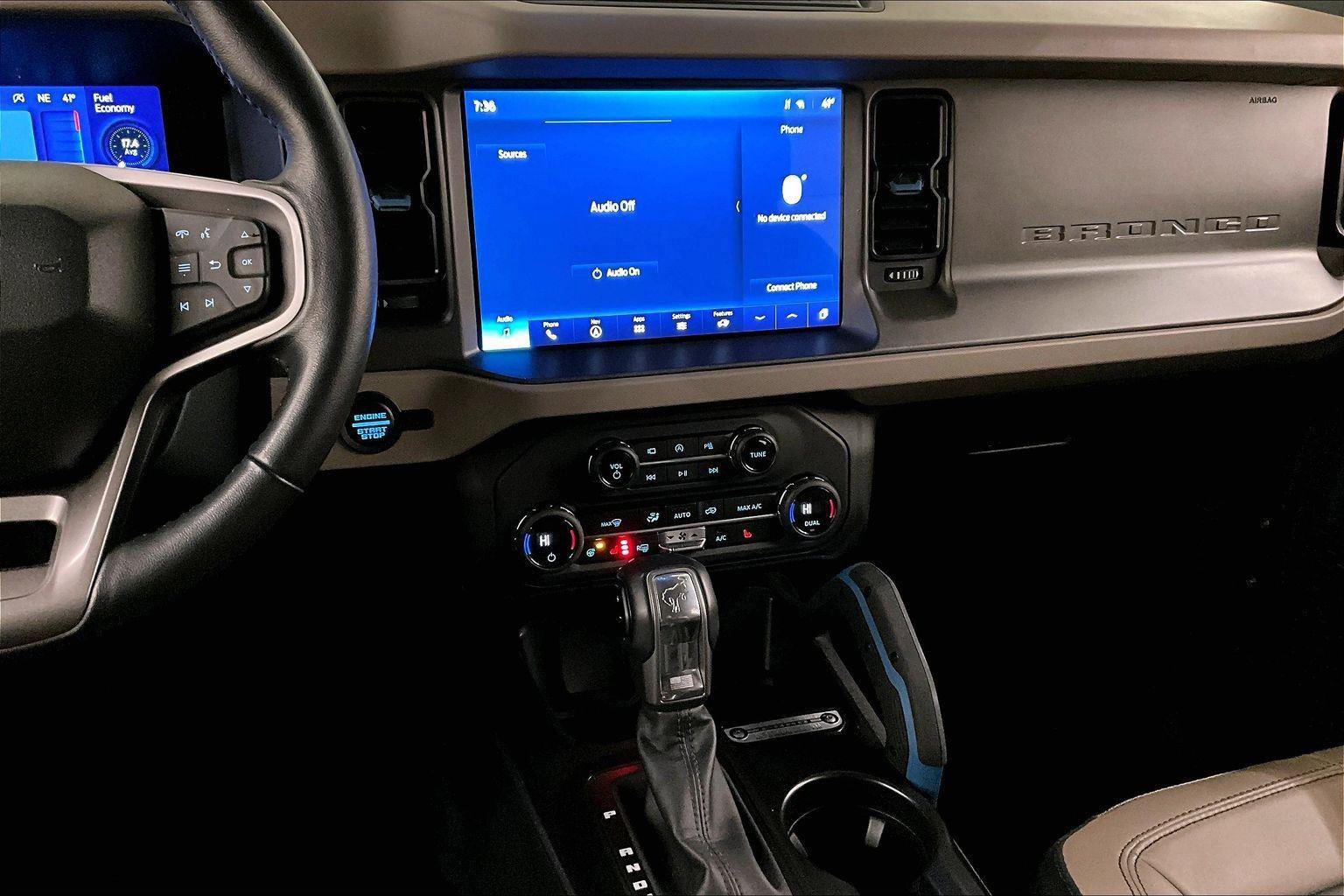 Certified 2024 Ford Bronco Wildtrak image 6