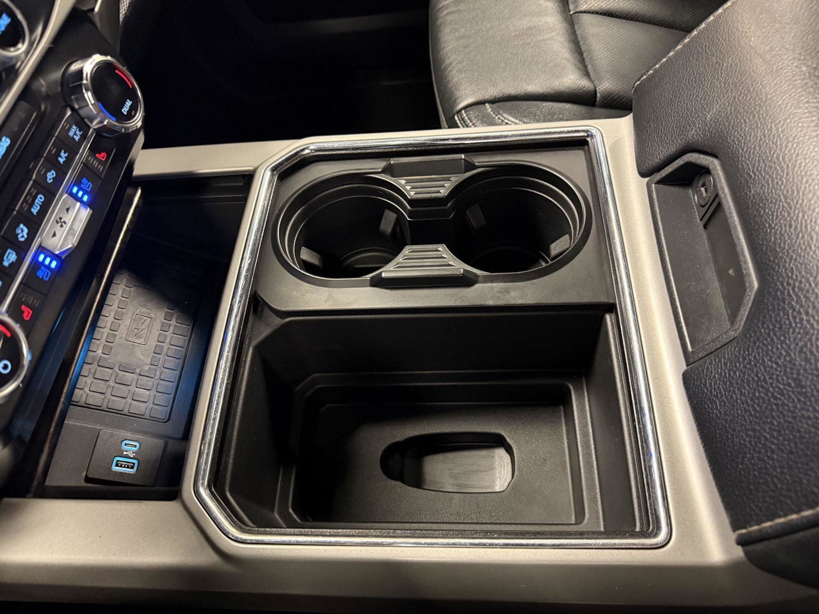 Certified 2022 Ford F450 Lariat w/ Lariat Ultimate Package image 37