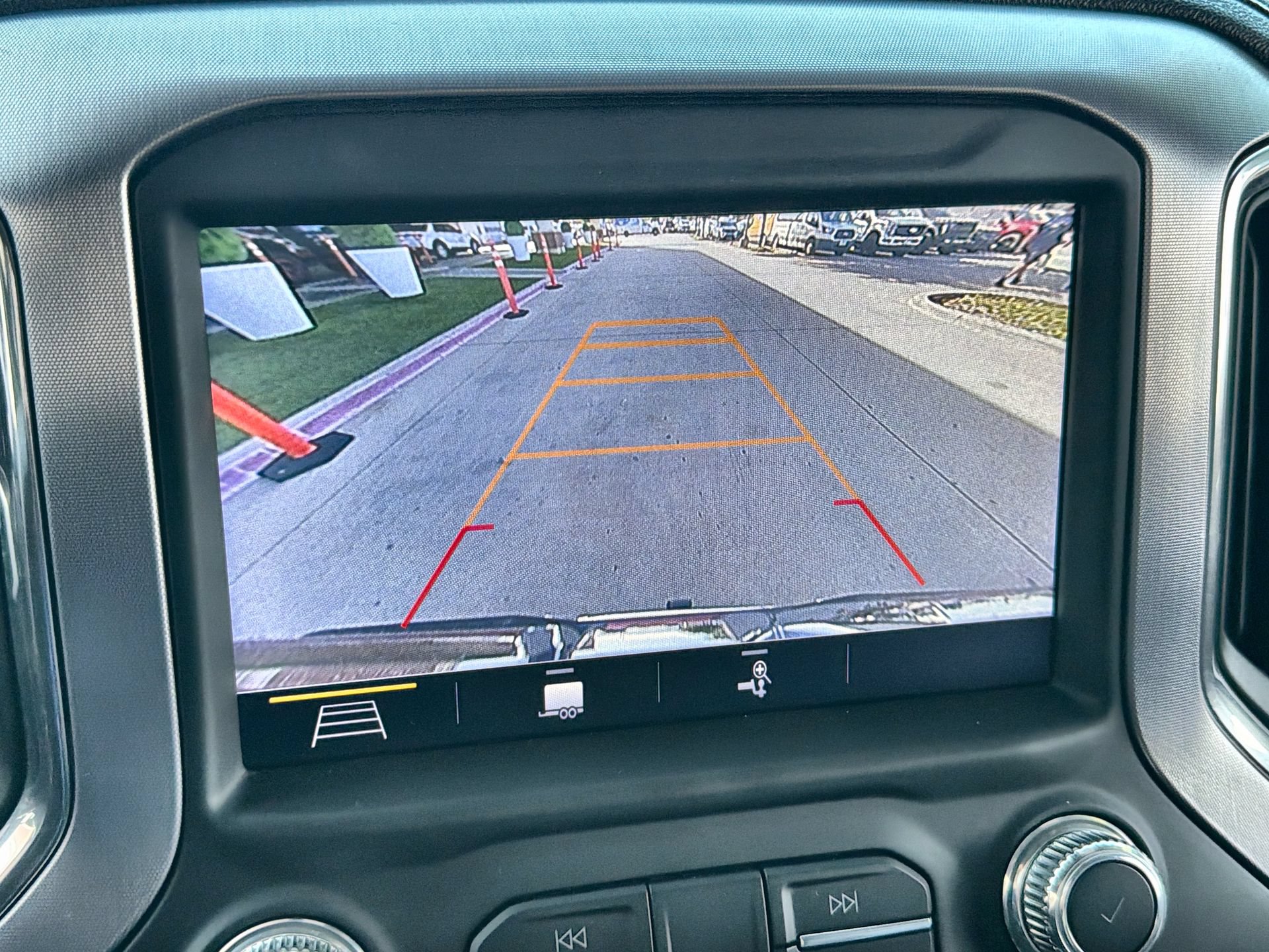 Used 2019 GMC Sierra 1500 SLT RWD image 17