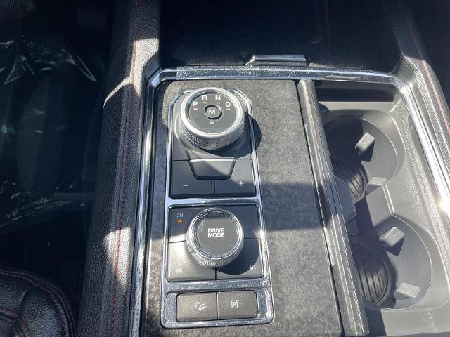 Certified 2022 Ford Expedition Limited image 35