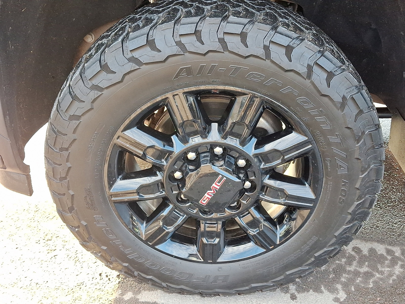 Used 2024 GMC Sierra 3500 AT4 w/ AT4 Premium Plus Package image 28