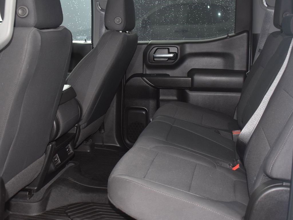 Used 2021 Chevrolet Silverado 1500 Custom image 11