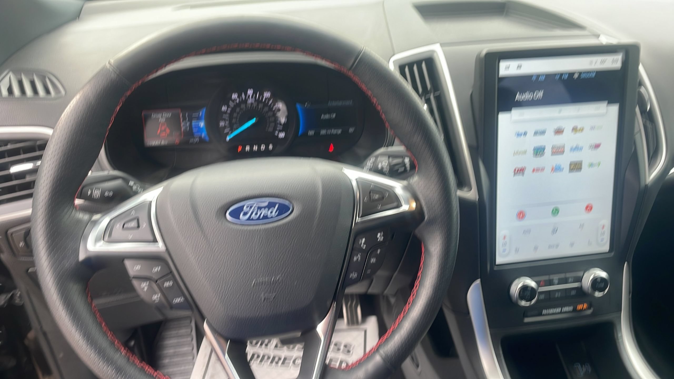 Certified 2024 Ford Edge ST-Line AWD/4WD image 20